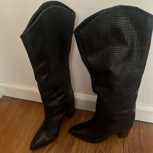SCHUTZ Black Textured Heeled Boots